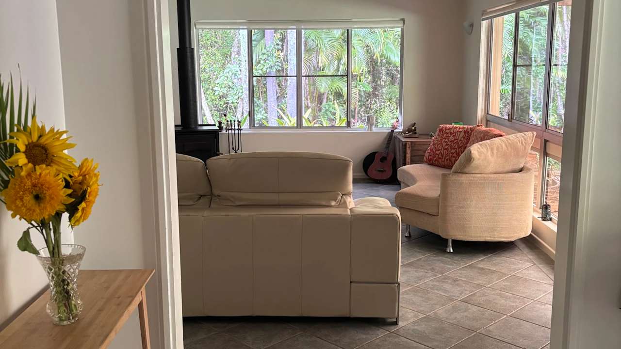 Unfurnished room in a share house
