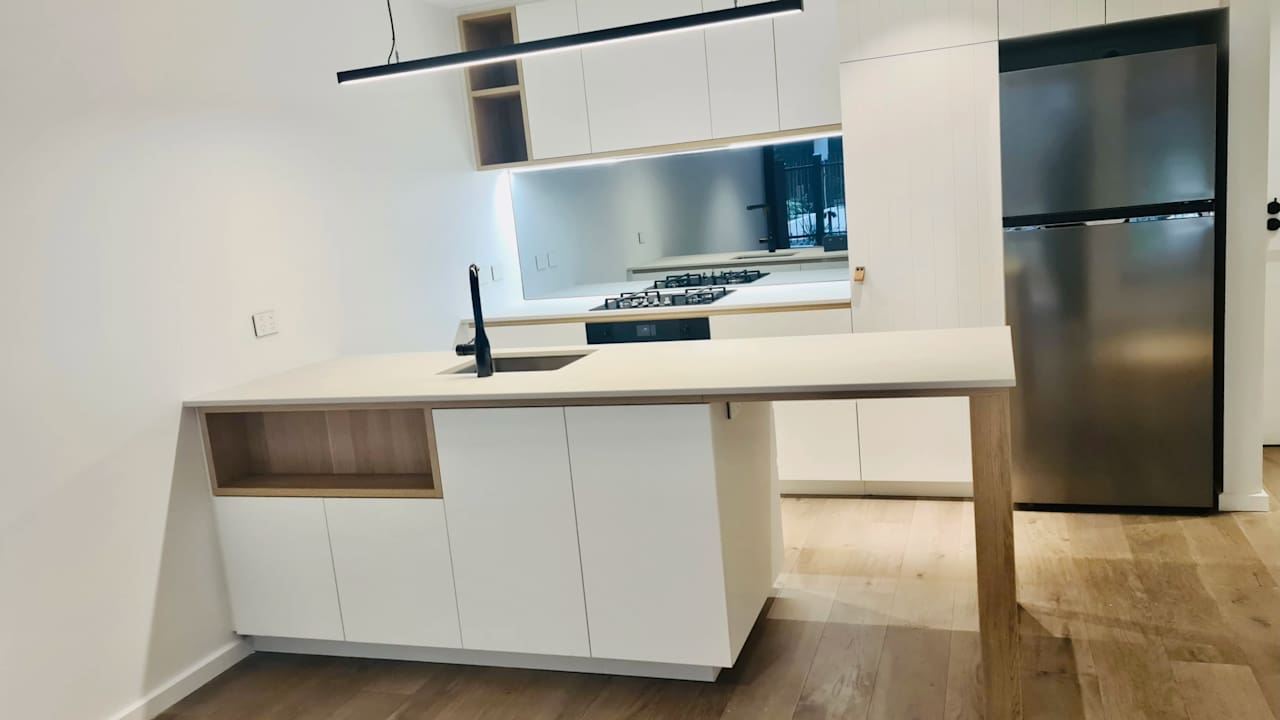 Whole property with 2 rooms for rent