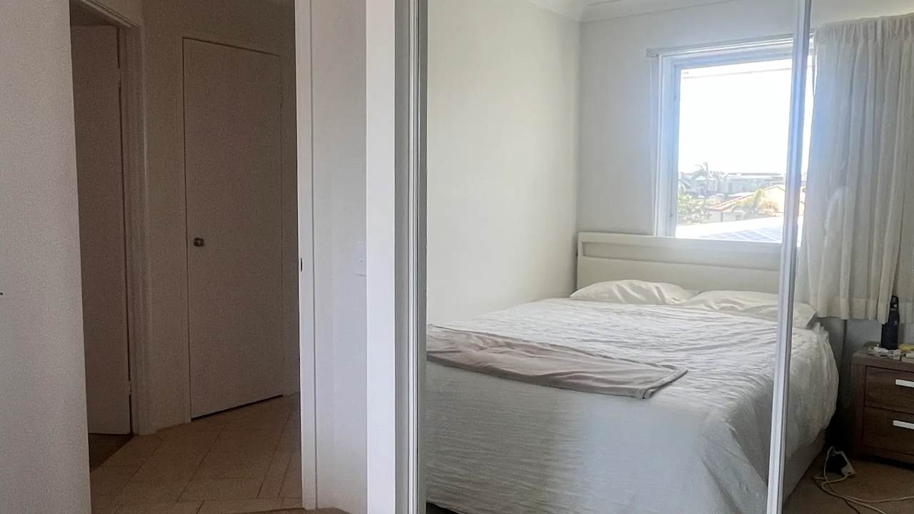 Furnished room with own bathroom