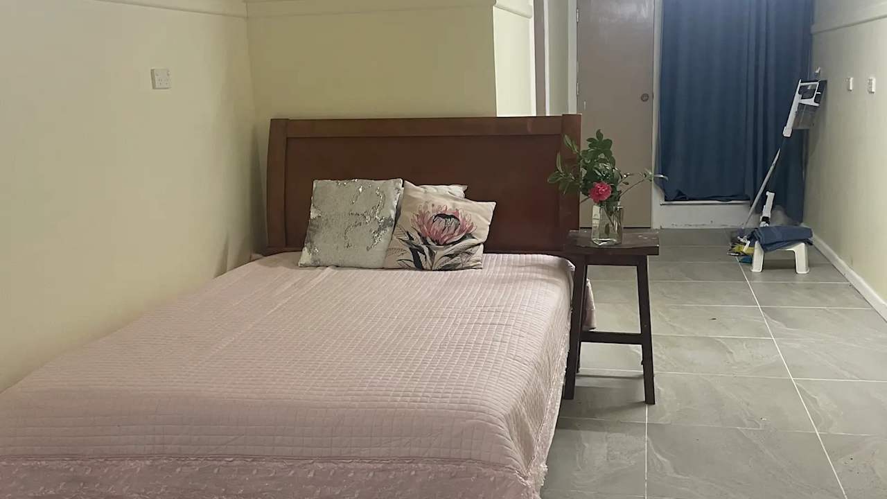 Furnished room with own bathroom