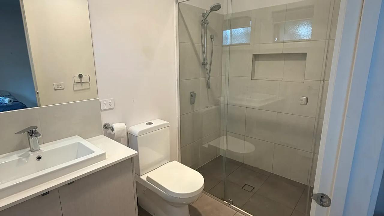 Furnished room with ensuite in a share house