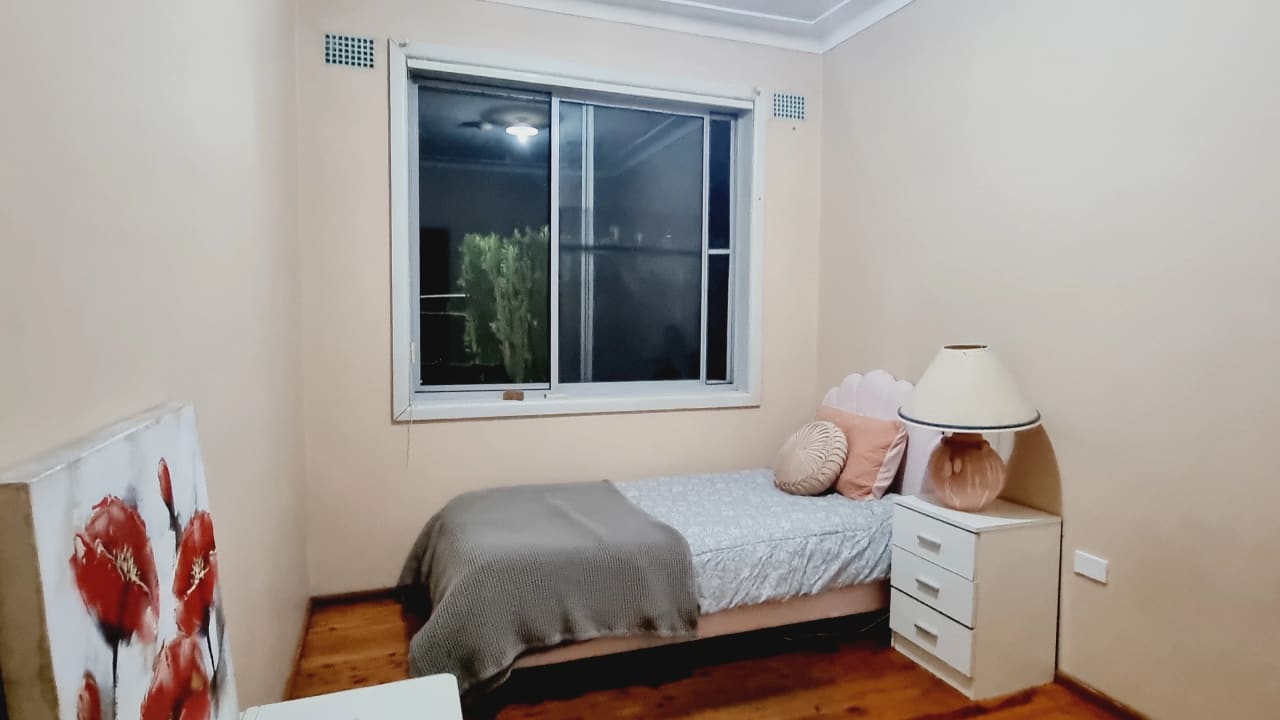 Furnished room with own bathroom