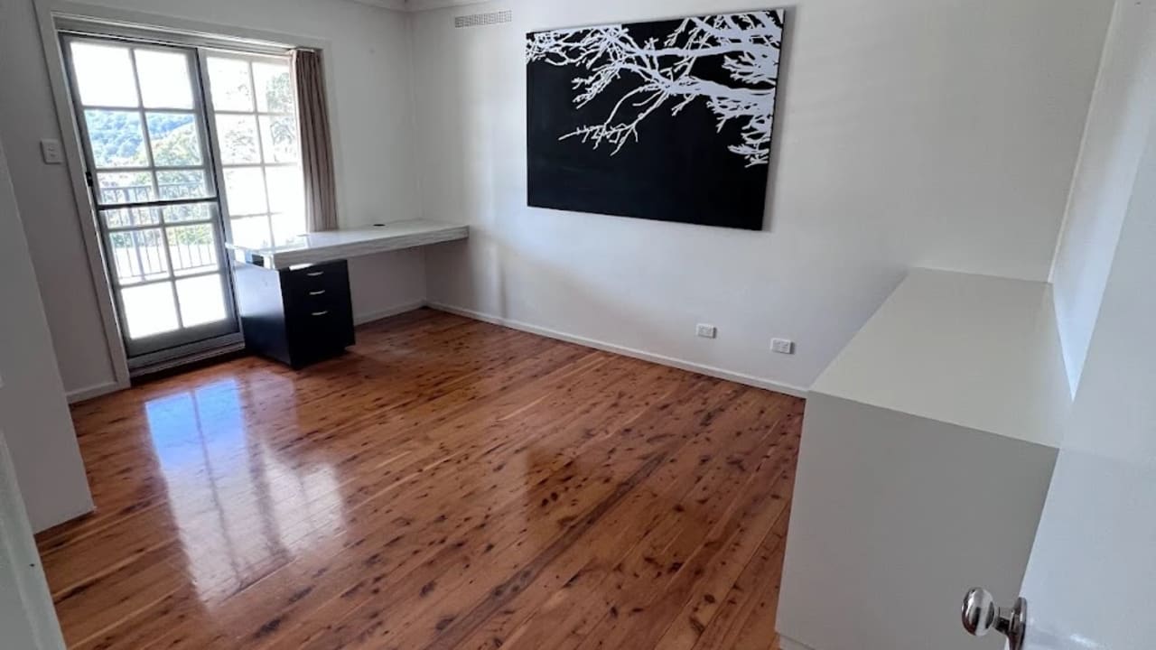 Unfurnished room in a share house