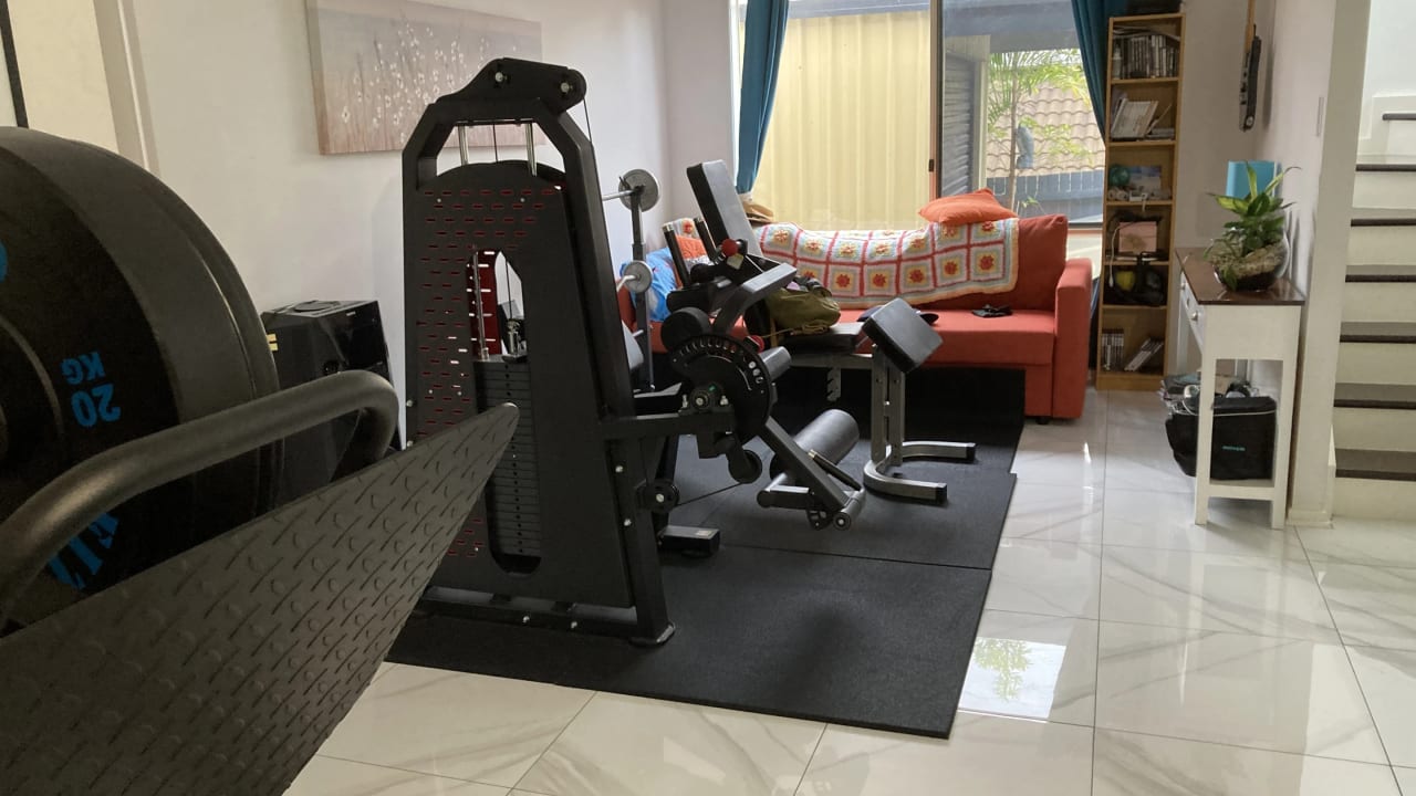 Furnished room with own bathroom