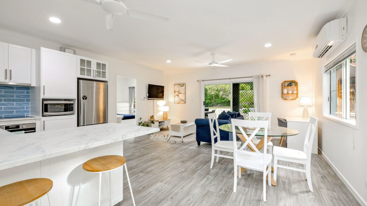 Furnished room granny flat for rent