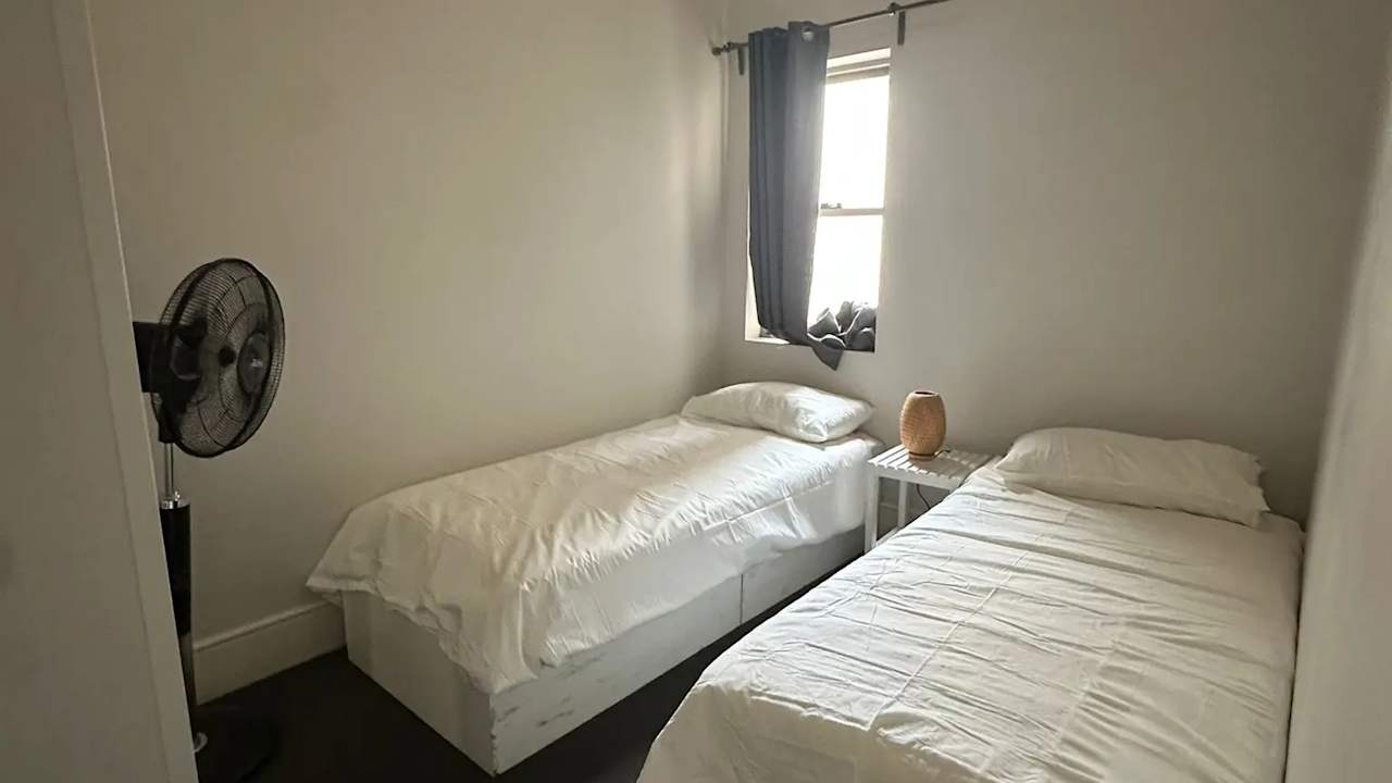 Furnished room in a share house