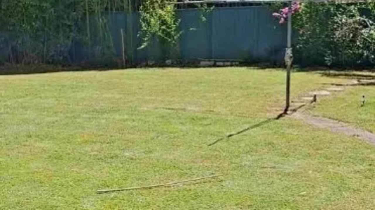 Whole property with 3 rooms for rent