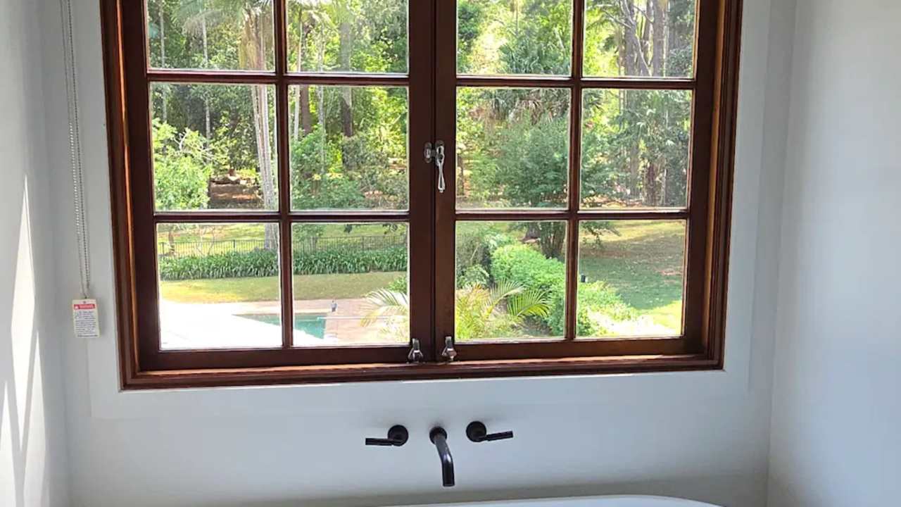 Furnished room with ensuite in a share house