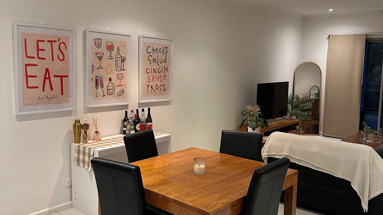 Furnished room with own bathroom