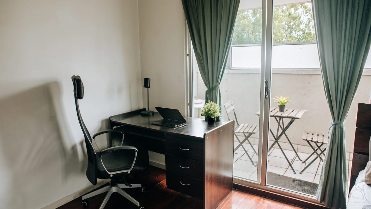 Furnished room in a share house