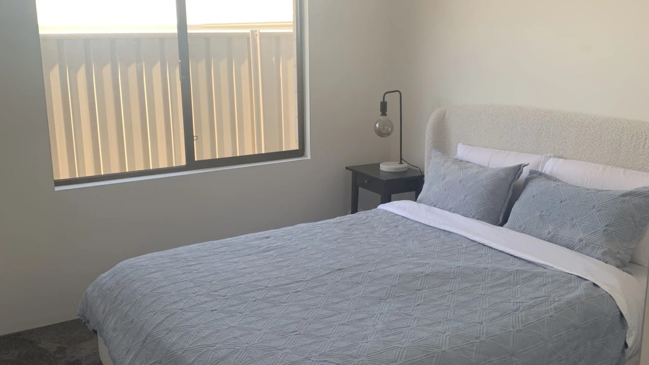 Unfurnished room in a share house