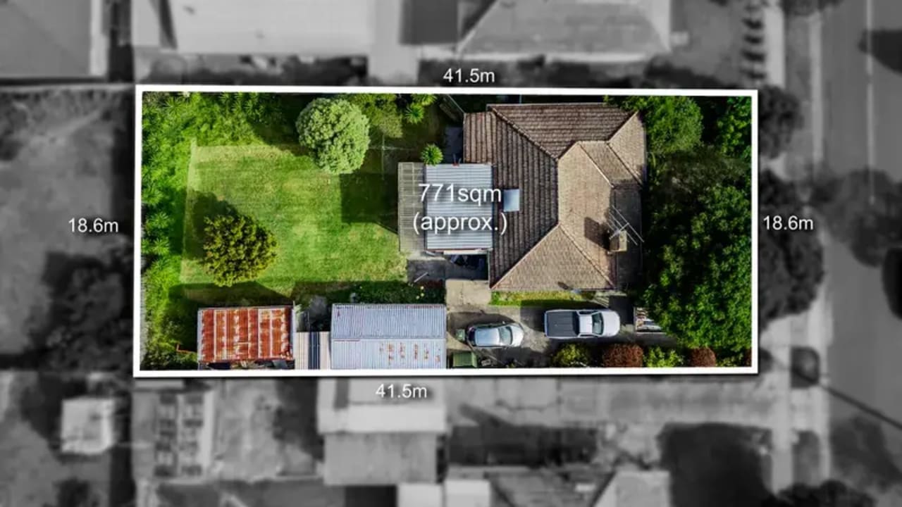 Whole property with 3 rooms for rent