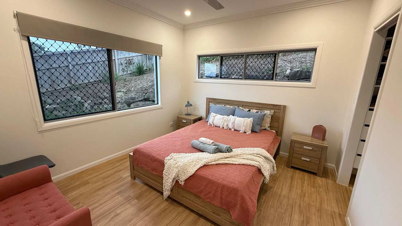 Furnished room with ensuite in a share house