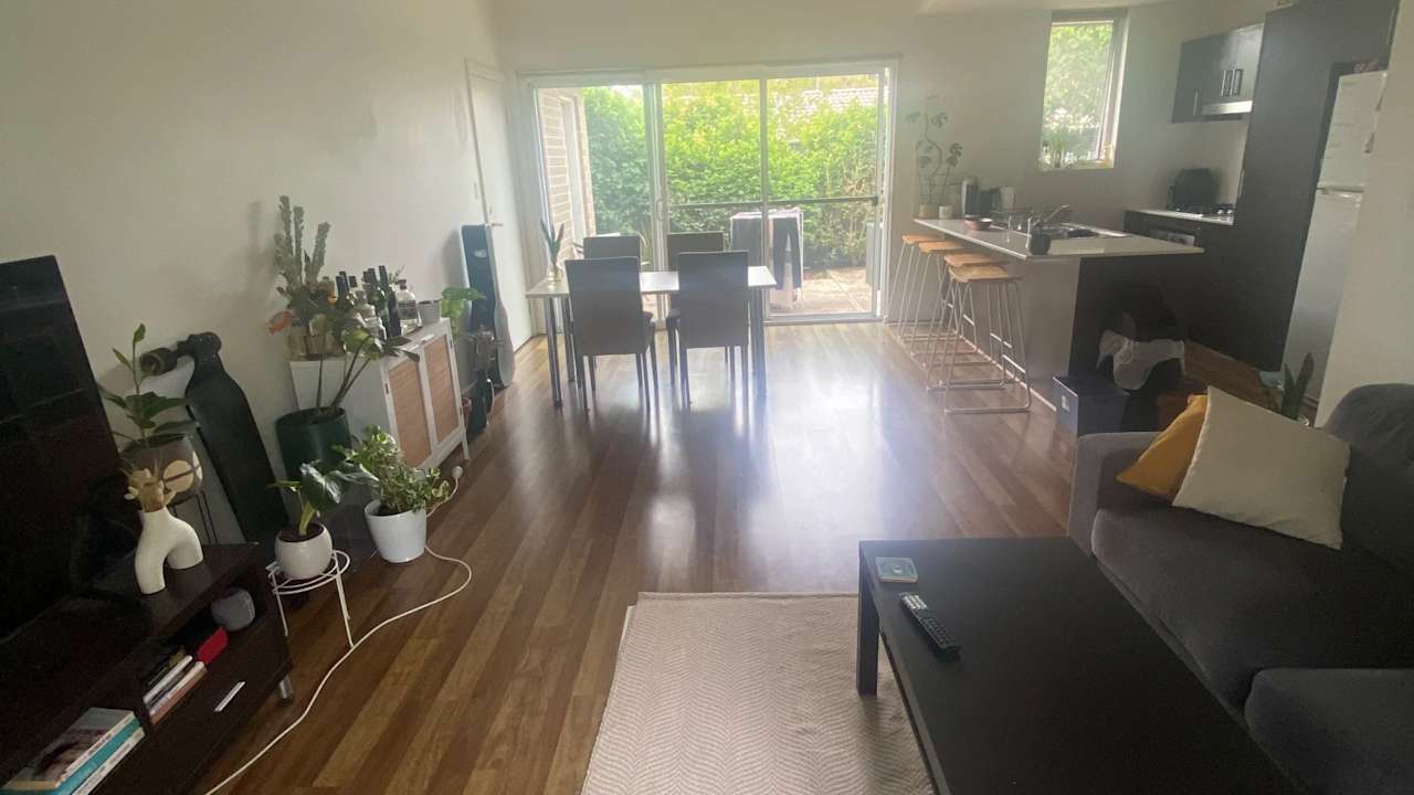 Unfurnished room in a share house