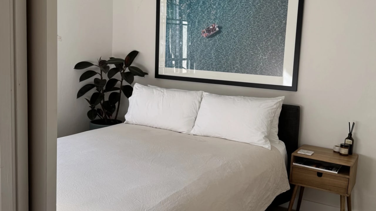 Room in a share house