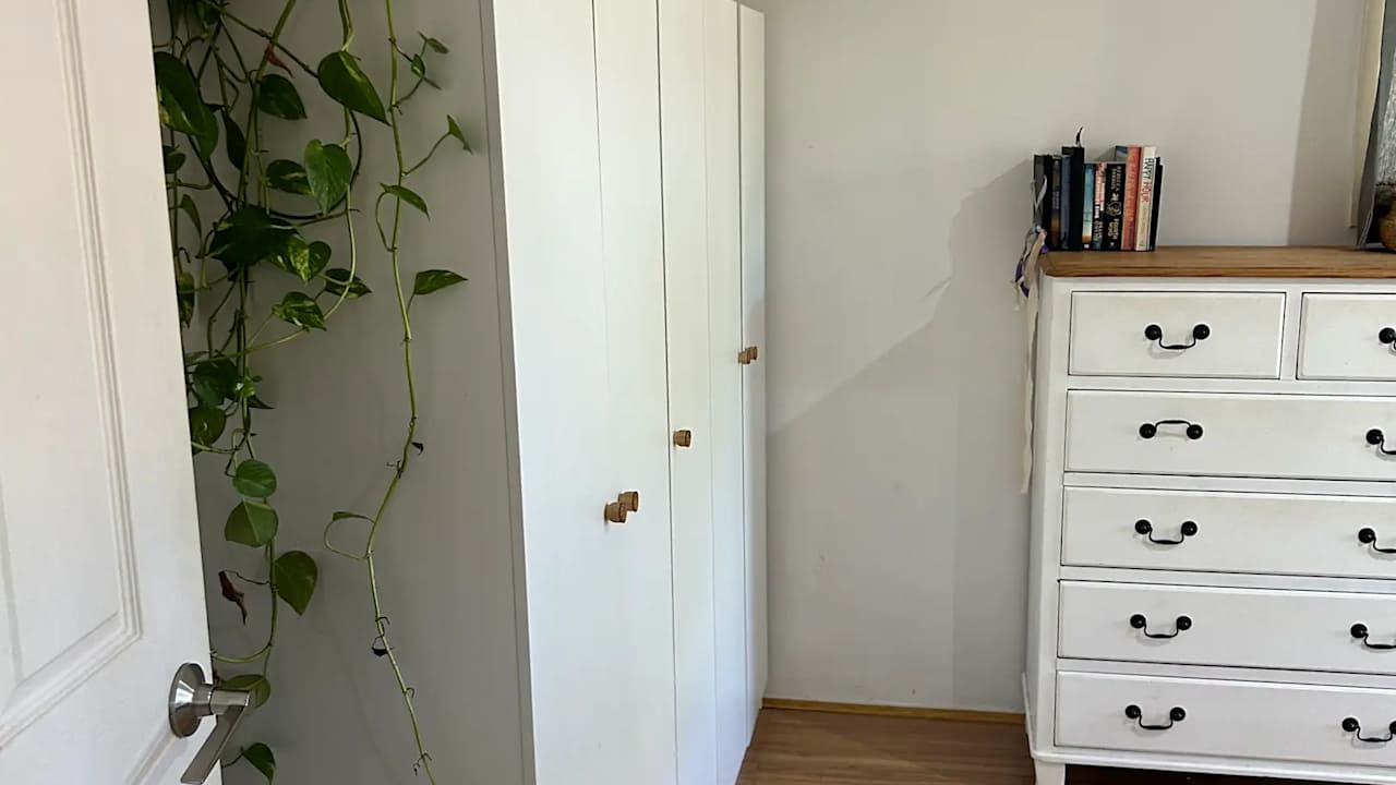 Unfurnished room in a share house