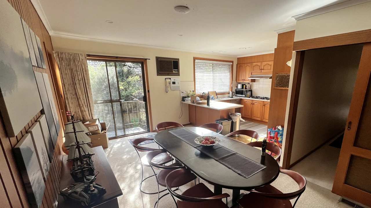 Unfurnished room in a share house