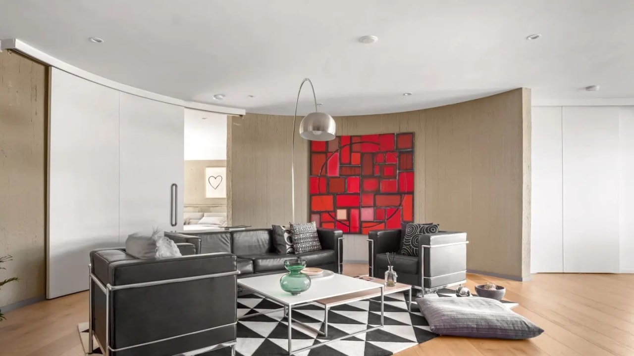 Furnished room with own bathroom