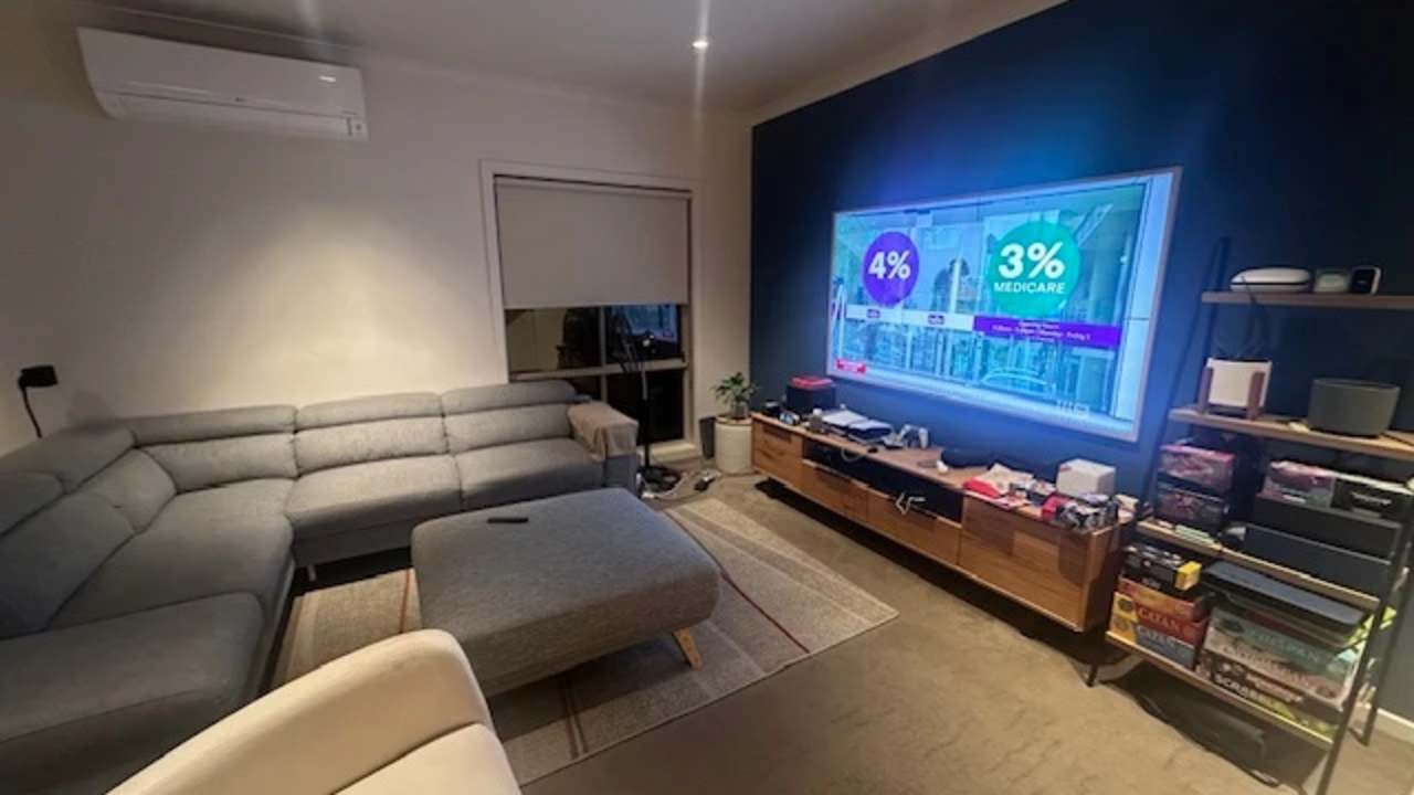 Room in a share house