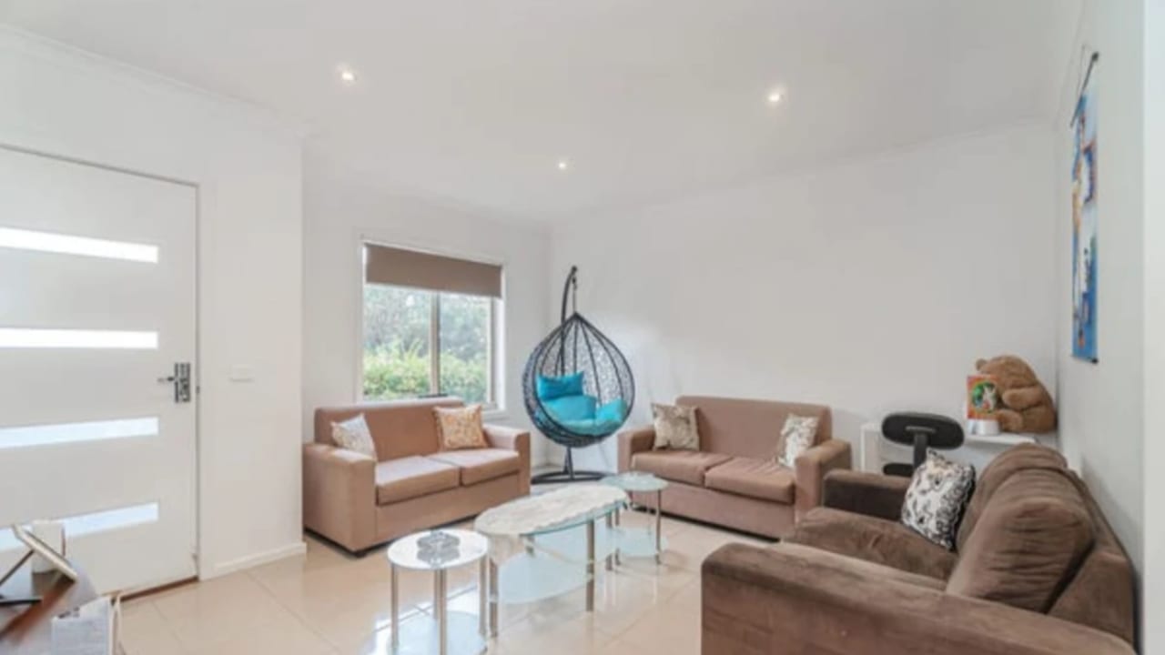 Unfurnished room in a share house