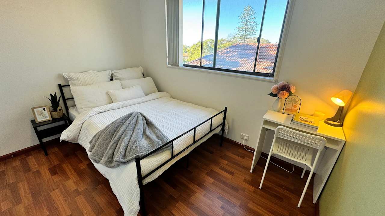 Furnished room in a share house