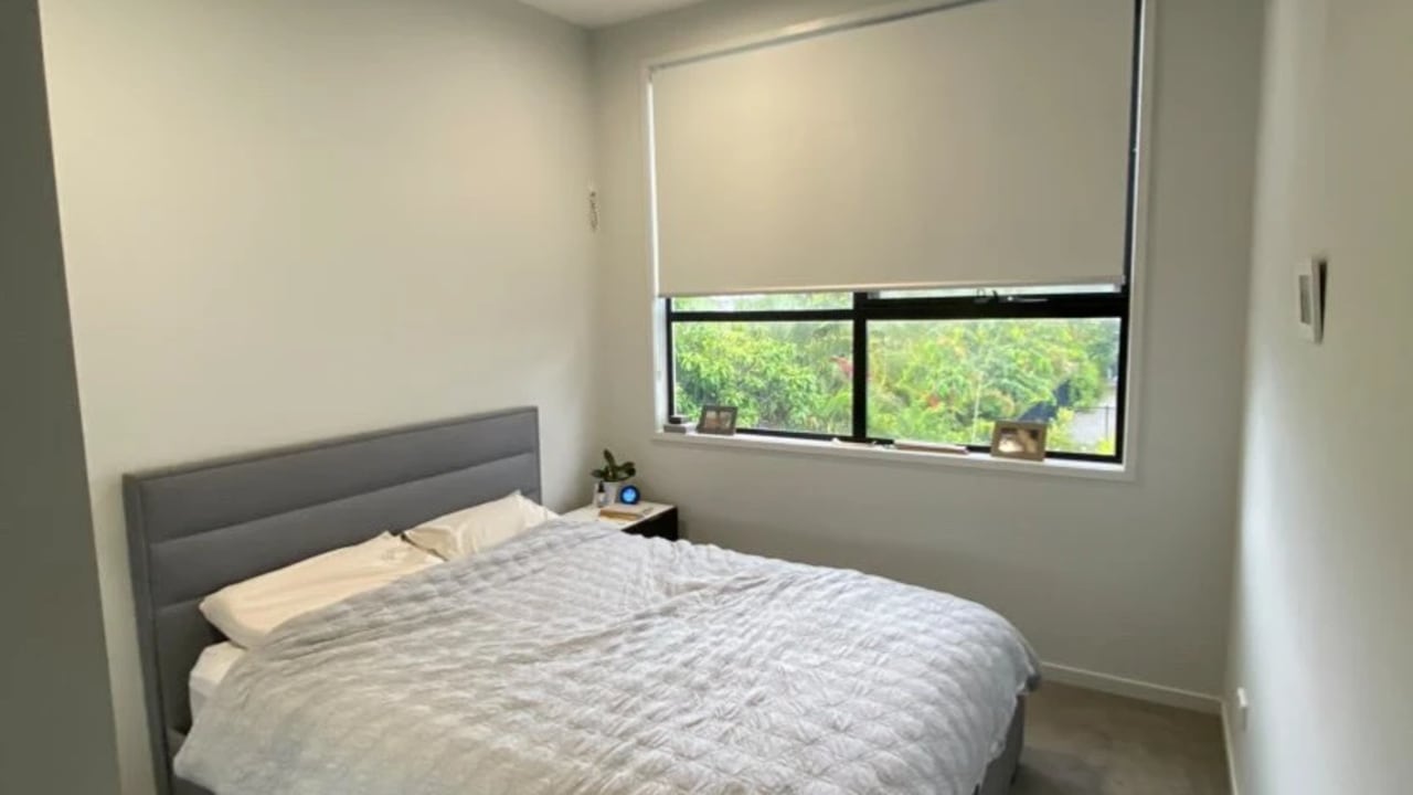 Room in a share house