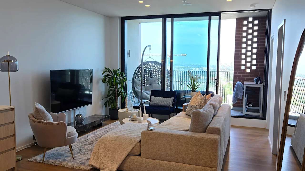 Unfurnished room in a flatshare