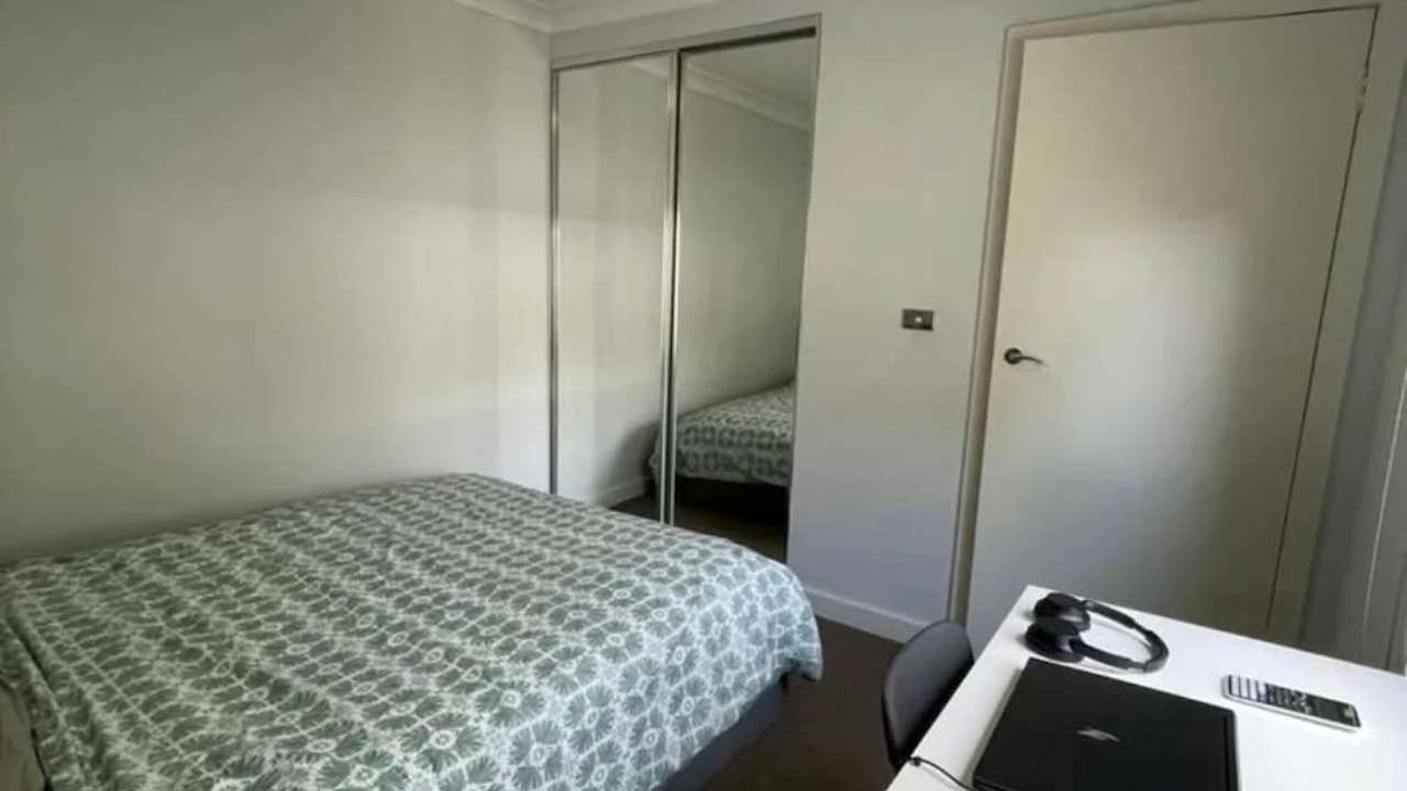 Furnished room with own bathroom