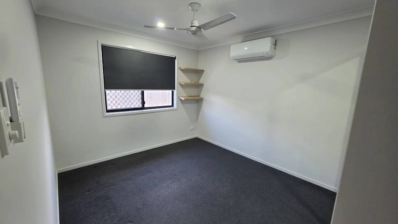 Unfurnished room in a share house