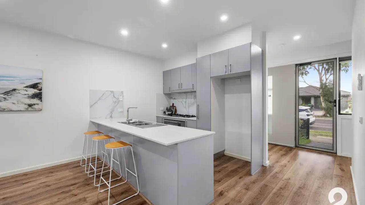 Unfurnished room in a share house