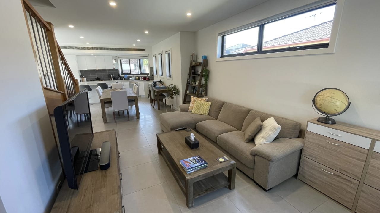 Unfurnished room in a share house