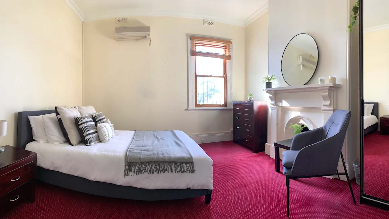 Furnished room in a share house