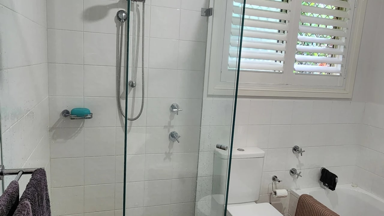 Furnished room with own bathroom