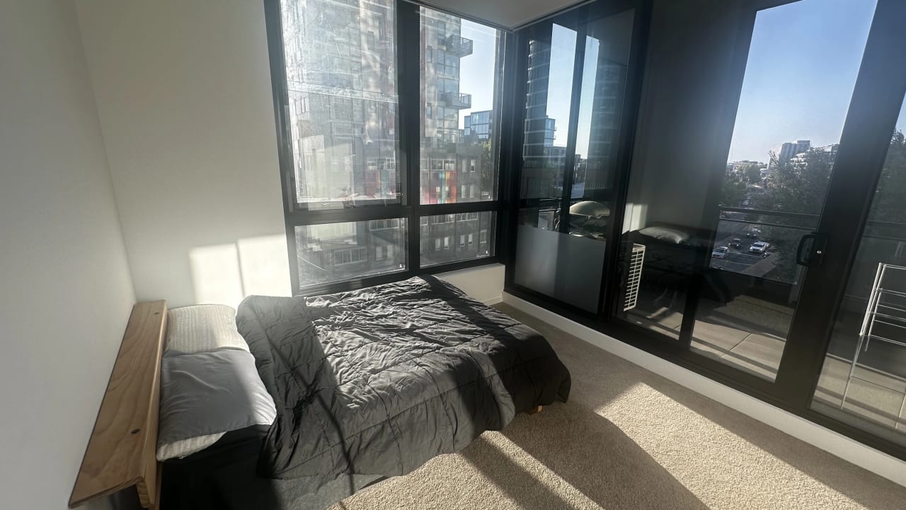 Furnished room with own bathroom
