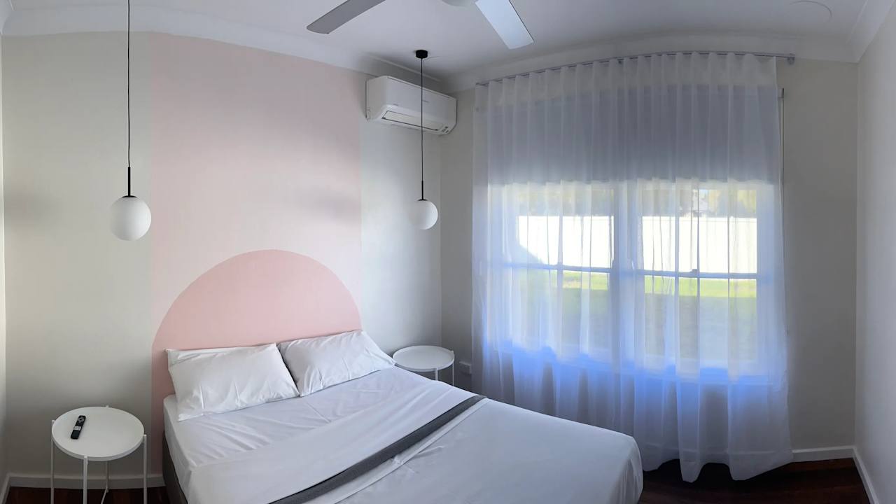 Furnished room in a share house