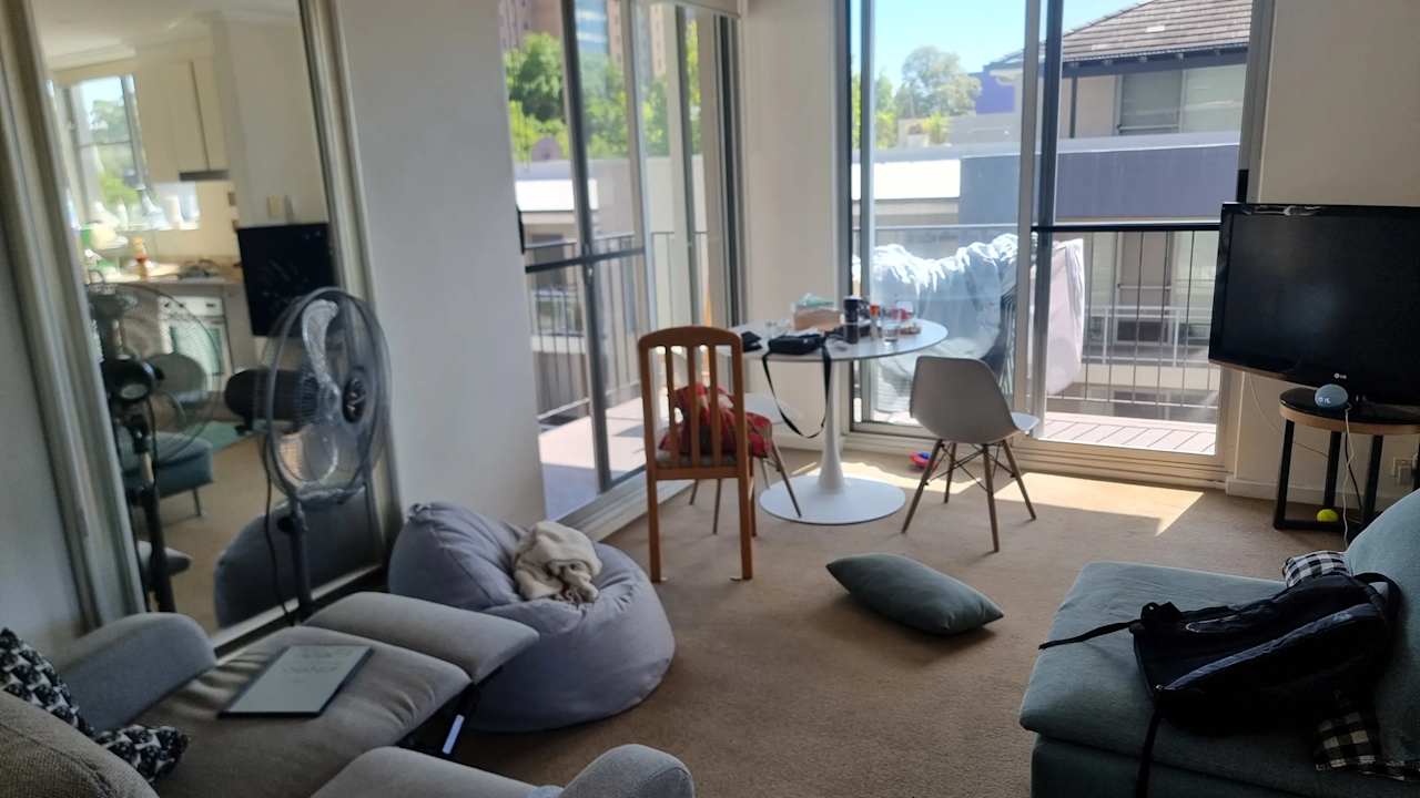 Whole property with 2 rooms for rent