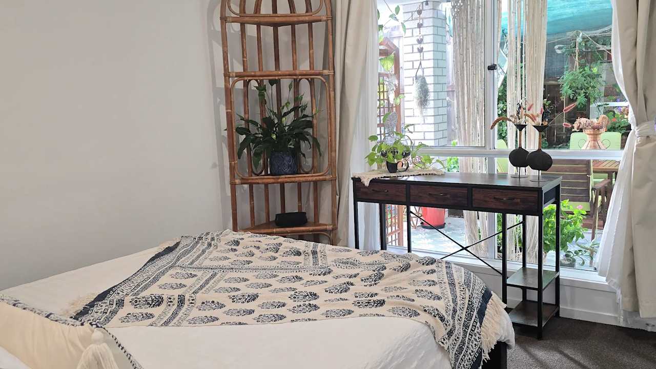 Room with ensuite in a share house