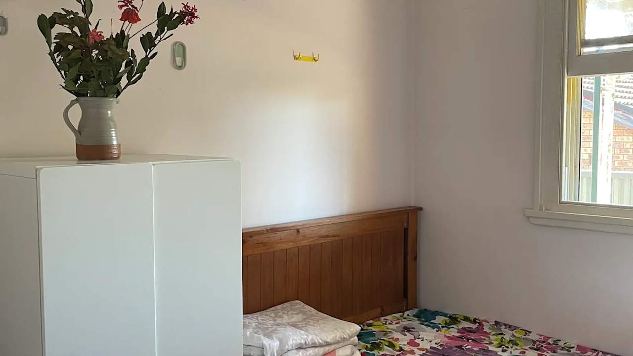 Furnished room with own bathroom