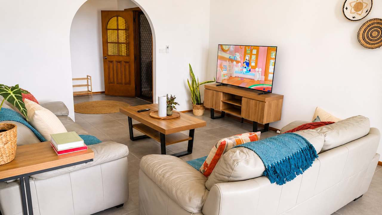 Whole property with 3 rooms for rent