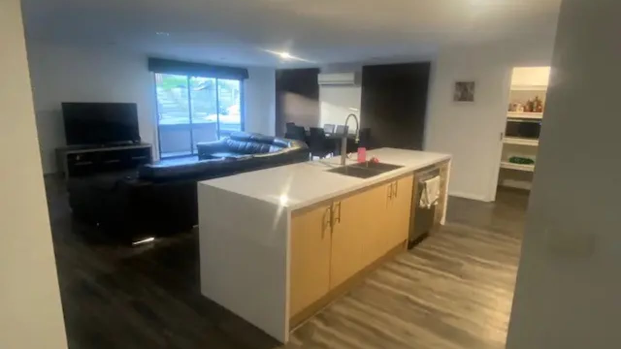 Unfurnished room in a share house