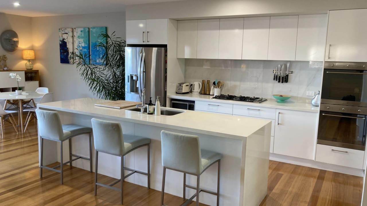 Furnished room with ensuite in a share house