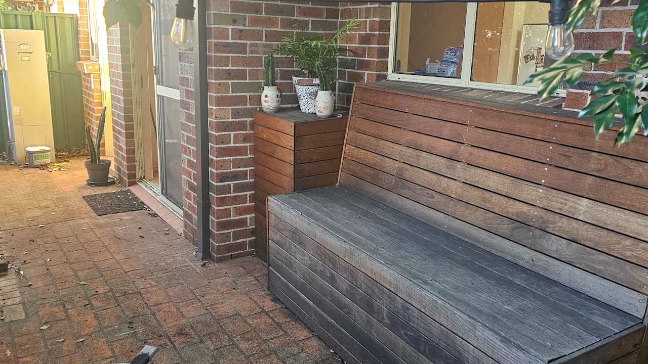Unfurnished room in a share house