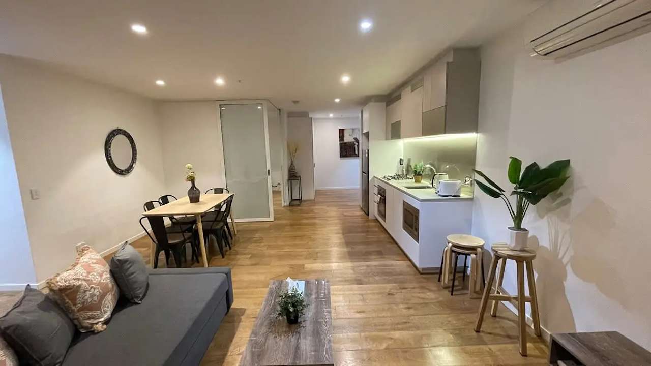 Whole property with 3 rooms for rent
