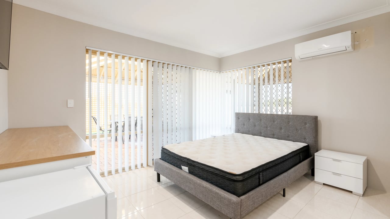 Furnished room with ensuite in a share house
