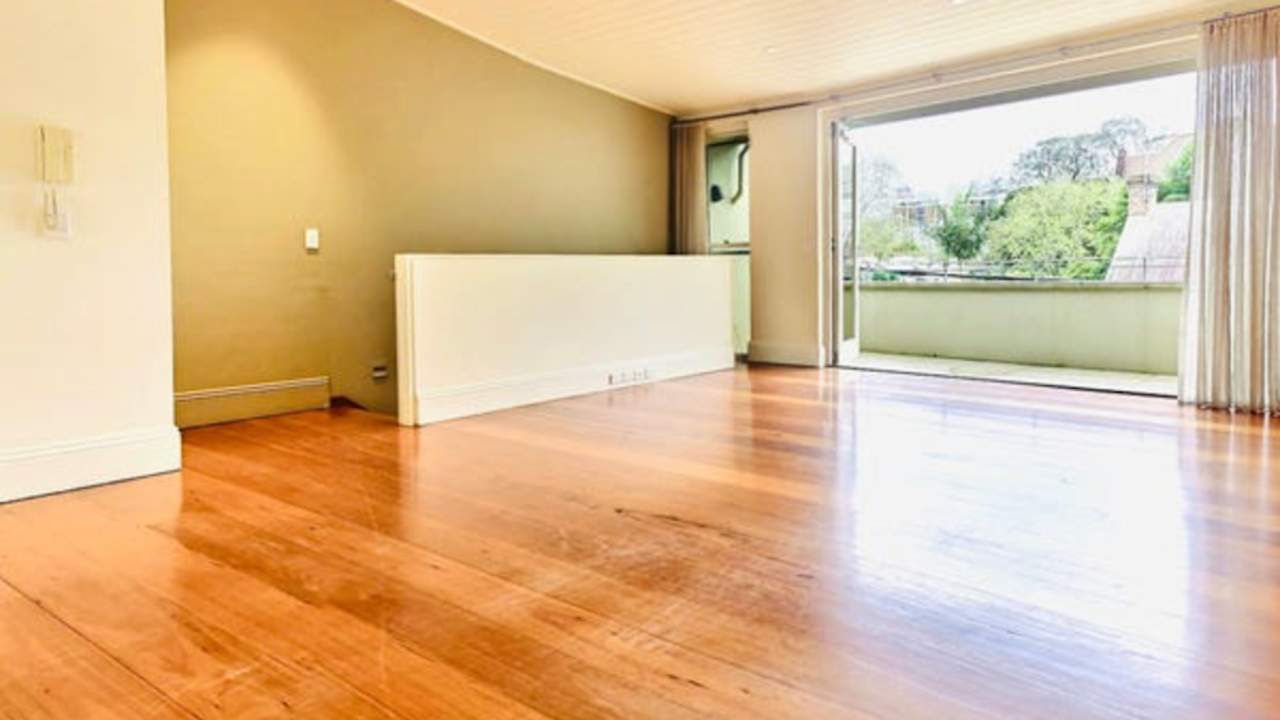 Unfurnished room in a share house