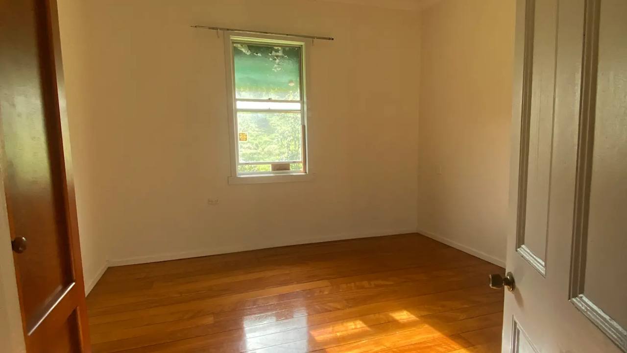 Unfurnished room in a share house