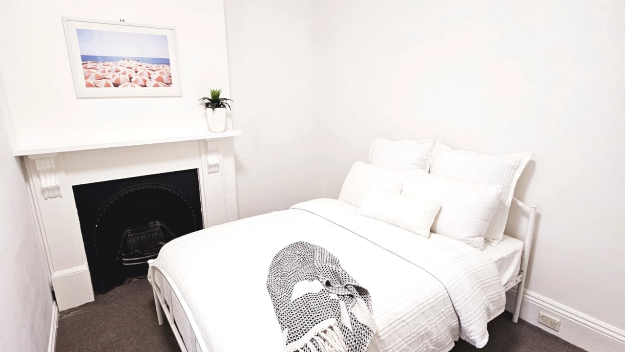 Furnished room with own bathroom