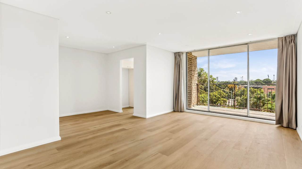 Whole property with 2 rooms for rent