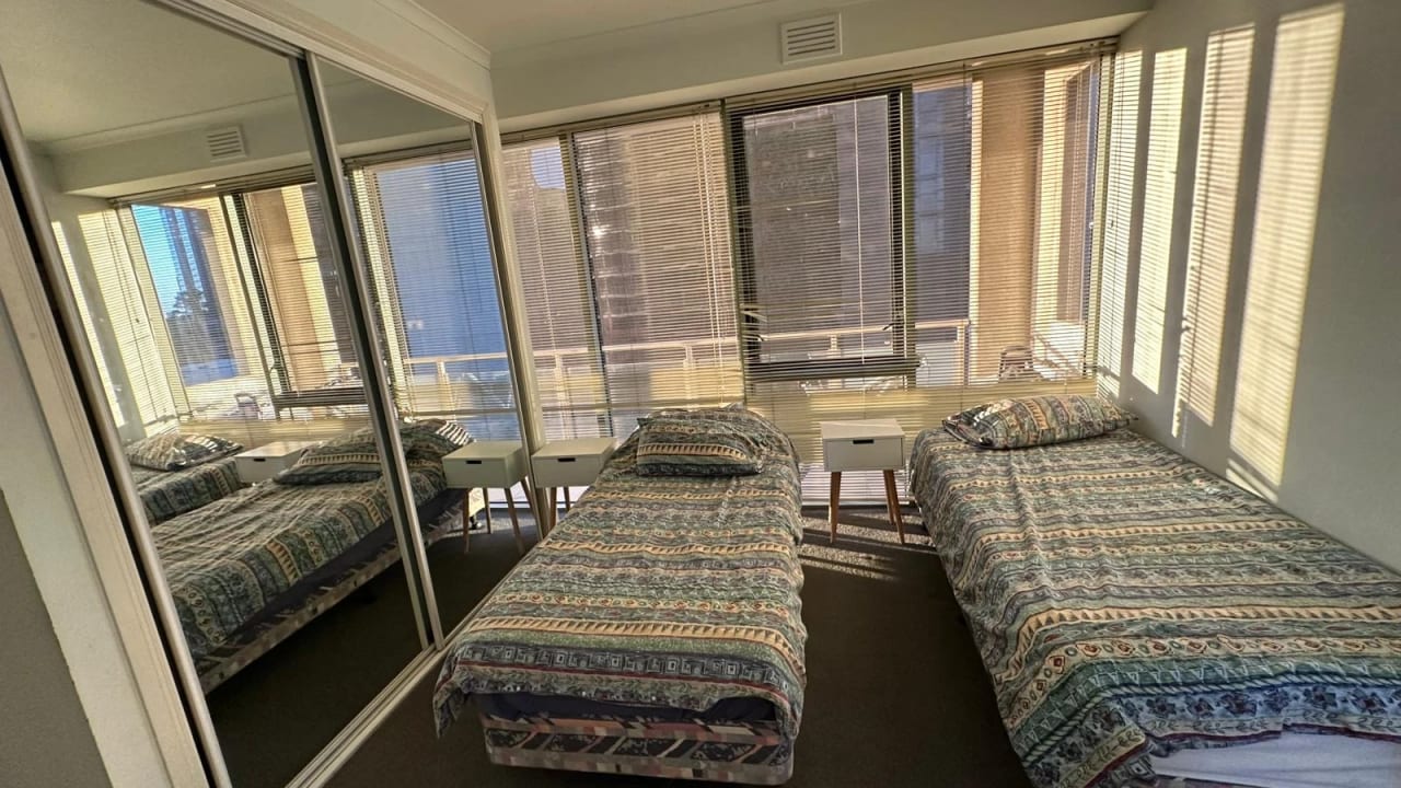 Furnished room in a flatshare