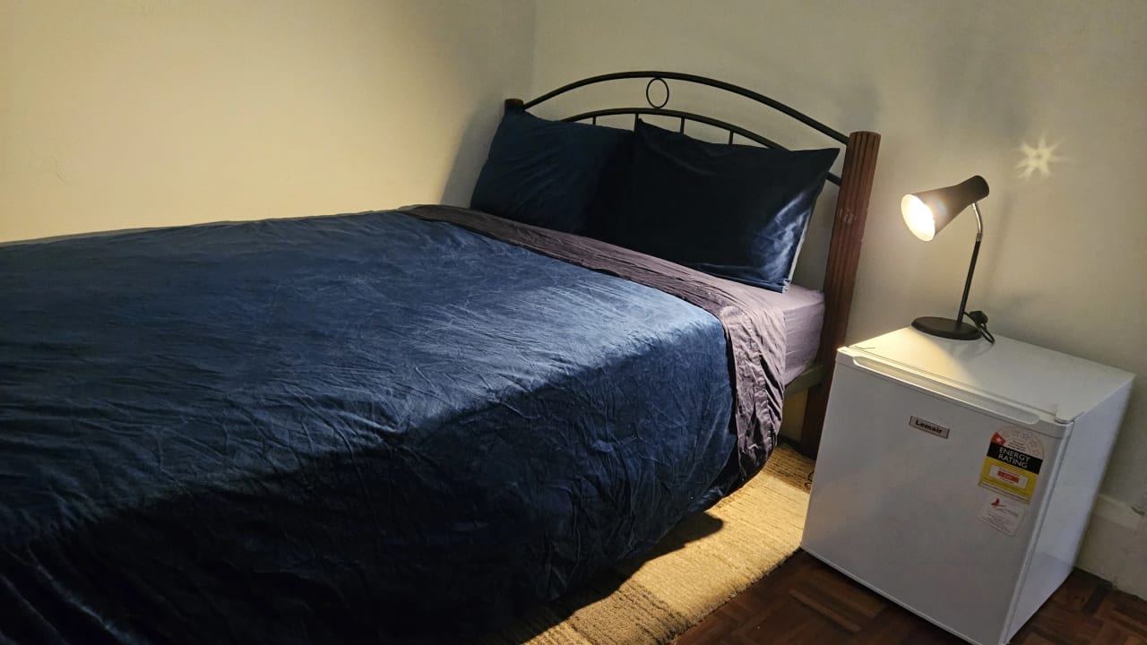 Furnished room with own bathroom